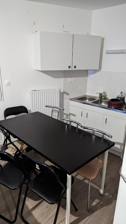 Chambre Dans Appartement Pres Du Roazhon Park Ρεν Εξωτερικό φωτογραφία